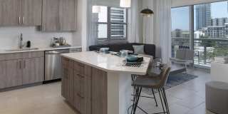Blu27 at Edgewater Gallery 14