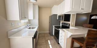Charming 1 Bedroom Condo in Gated Chula Vista Community with Pool and Parking! Gallery 5