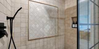 615 E Portland Street Gallery 21
