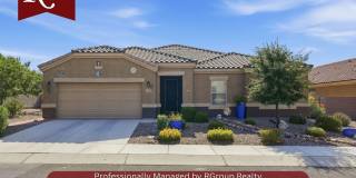 Modern 4 BR / 2 BA Tucson Retreat: Covered Pergola, Fenced Yard & 2-Car Garage Gallery 1