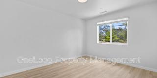 6256 E Lake Dr Gallery 3