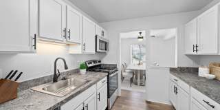 The Crossroads At Southfield Apartments Gallery 14