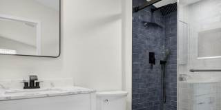 1095 Anchor Point Gallery 39