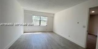 1001 SW 128 TER Gallery 8