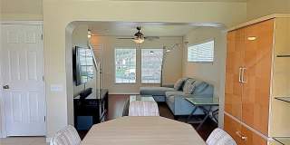 13129 THOROUGHBRED Loop Gallery 11