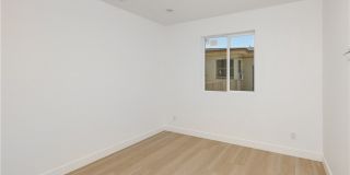 10520 Myrtle Street Gallery 10