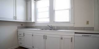 1/2 Mo Off Special - Historic area - China Grove- 1 bed,1bath Unit Gallery 14