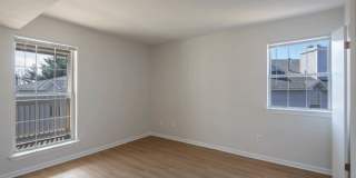 Lincoln Heights Gallery 20