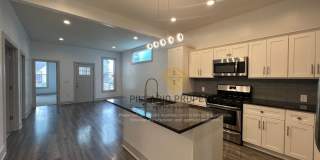 Renovated 4 Bed, 2.5 Bath Home in Beautiful Bates Hendricks, Just Blocks from Downtown! Gallery 8