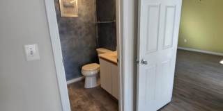1055 GARDENVIEW Loop Gallery 40