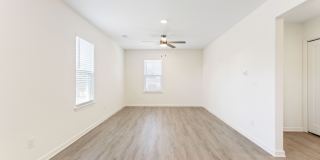 710 Taylor St, D Gallery 9