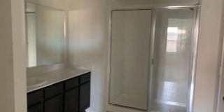 Princeton 4 bed move in ready! Gallery 6