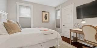 Beautifully Furnished 2 Bedroom Apartment Gallery 9