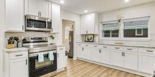 814 W Gonzalez St Gallery 21