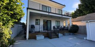 Five Bedroom/Four Bathroom Luxury House in Koreatown Gallery 23