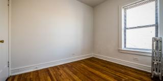 6400 S. Rockwell Street Apartments Gallery 4