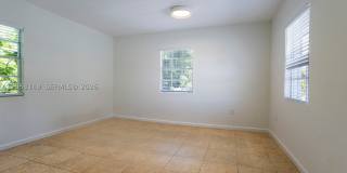 3628 Thomas Ave Gallery 13