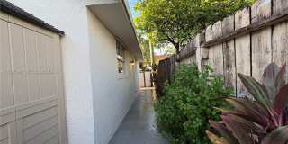 6753 SW 39th Ter Gallery 1