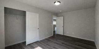 Spacious 4-Bedroom Home with Balcony and Fenced Yard in Marysville Gallery 36