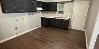 Check out this Beautiful 3 bed 1 bath home Gallery 3