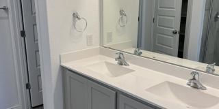 2164 Griffith Gallery 18