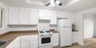 Fairfield, Remodeled 4 Bedroom Home on Quiet Court with Flexible Layout Gallery 3