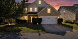 Spacious 4BR House + bonus room in Simpsonville Gallery 1