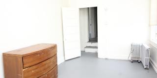 Spacious 5BD/1BA Remington Home w/ W/D! Available 7/15 Gallery 32