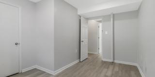 5004 ROANOKE Place Gallery 9