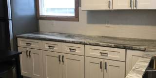 7 Bedroom 3 Bathroom Unit with Updates! Available May 16th 2026 Gallery 18