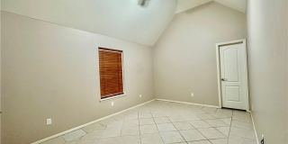 4104 San Roman Street Gallery 23