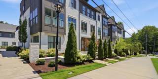 End-Unit Townhome with Private Rooftop Terrace in Myers Park!! Gallery 64