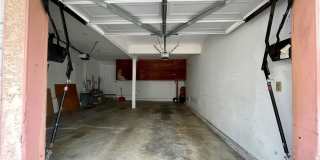 204 18th Place Gallery 23
