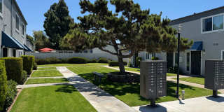 Batavia Gardens Gallery 1