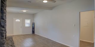 Recently Updated West Tulsa Home! Gallery 8