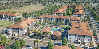 Maison at Solivita Marketplace - Affordable Housing Gallery 4