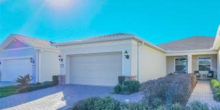 3025 Cherry Blossom Loop Gallery 1