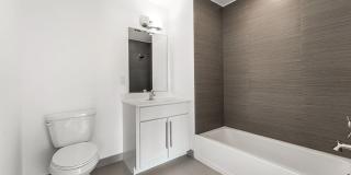 DVORA 366 West Side Gallery 9