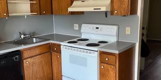 Great 2 Bedroom Condo ! Gallery 14