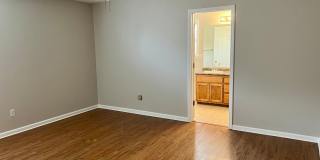 4 Bed, 2 Bath with Fenced Yard, Two-Car Garage, and Jetted Tub Gallery 12