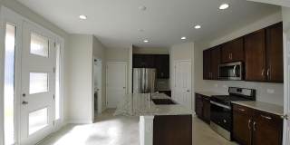 11253 MINNETTA Court Gallery 6