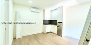 1615 Northeast 9th Street Gallery 7