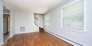 In The Heart Of RVA, close to VCU, Fan, Carytown & More Gallery 4