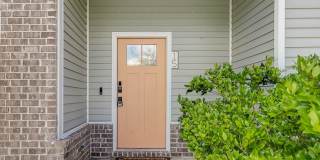 Spacious 3BR End Unit with Modern Finishes Gallery 7