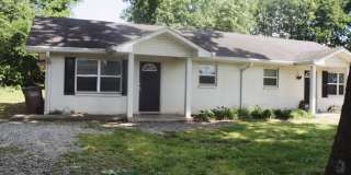 Great 2 bed 1 Bath Duplex Gallery 1