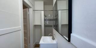 Adams Apartments Gallery 13