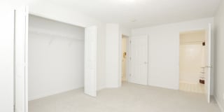 Deerfield Gallery 13