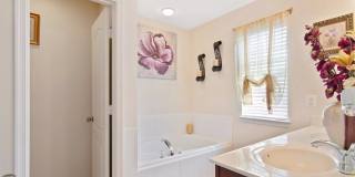 2613 GLENRIVER Way Gallery 8