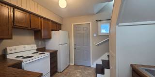 2 Bedroom Home - Ready for August Move In! Gallery 4
