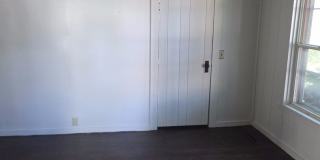 Charming 3-Bedroom Home in Peoria — Pet-Friendly & Move-In Ready! 50% Off First Month! Gallery 10